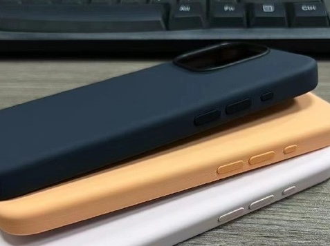 洛川苹果14维修站分享iPhone14手机壳能直接给iPhone15用吗?